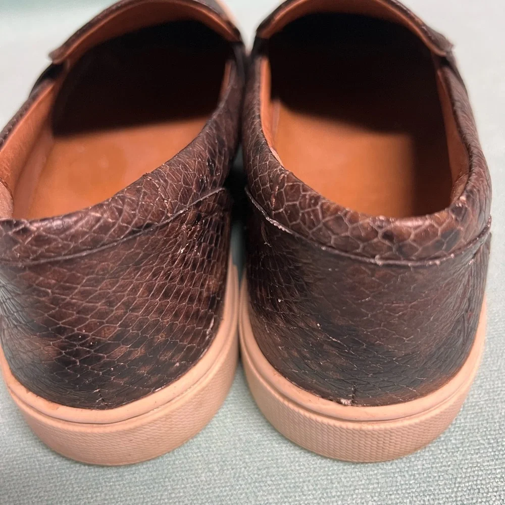 Frye Ivy Brown Snake Print leather Slip-On sneaker soles loafer - Picture 5 of 10